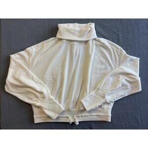 Sweaty Betty M Melody Luxe Fleece Pullover Lily White Italy NWT Long Sleeve